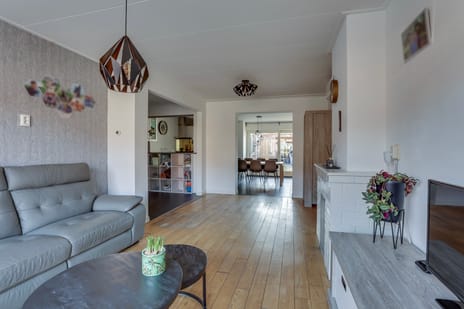 Burg.van Sandickstraat 11 secondary image