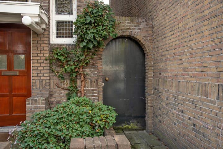 Twee-onder-één-kap te koop: Lasondersingel 56, Enschede