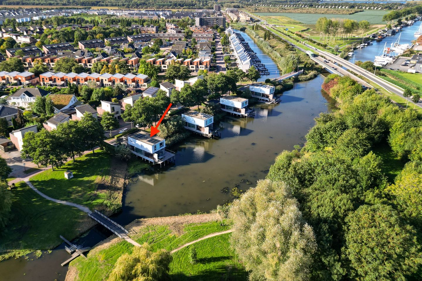 Photo 4 of Waterland 36