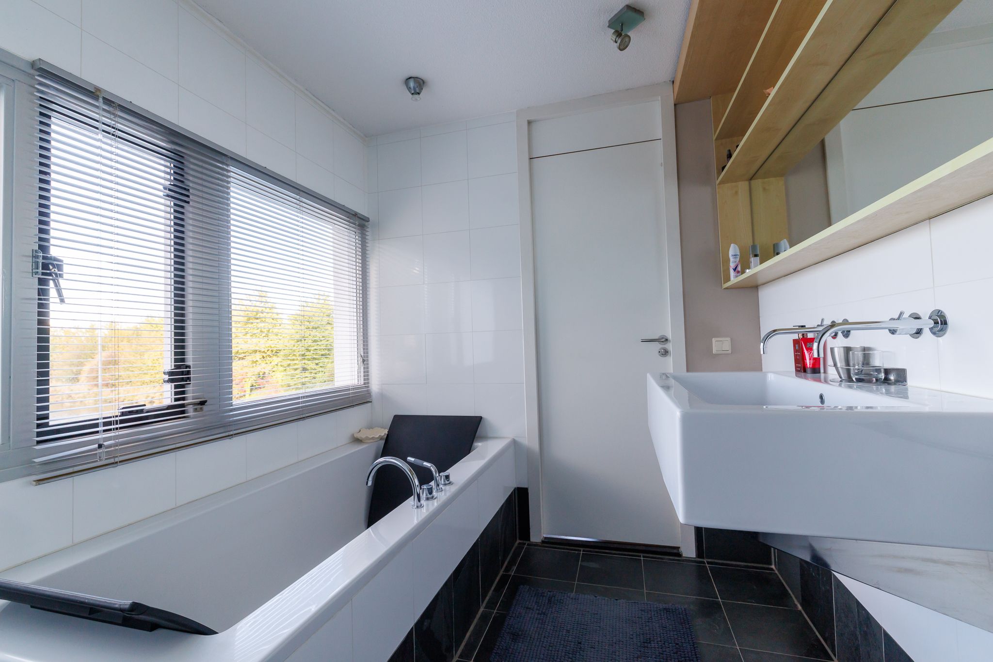 Photo 42 of Waterland 36