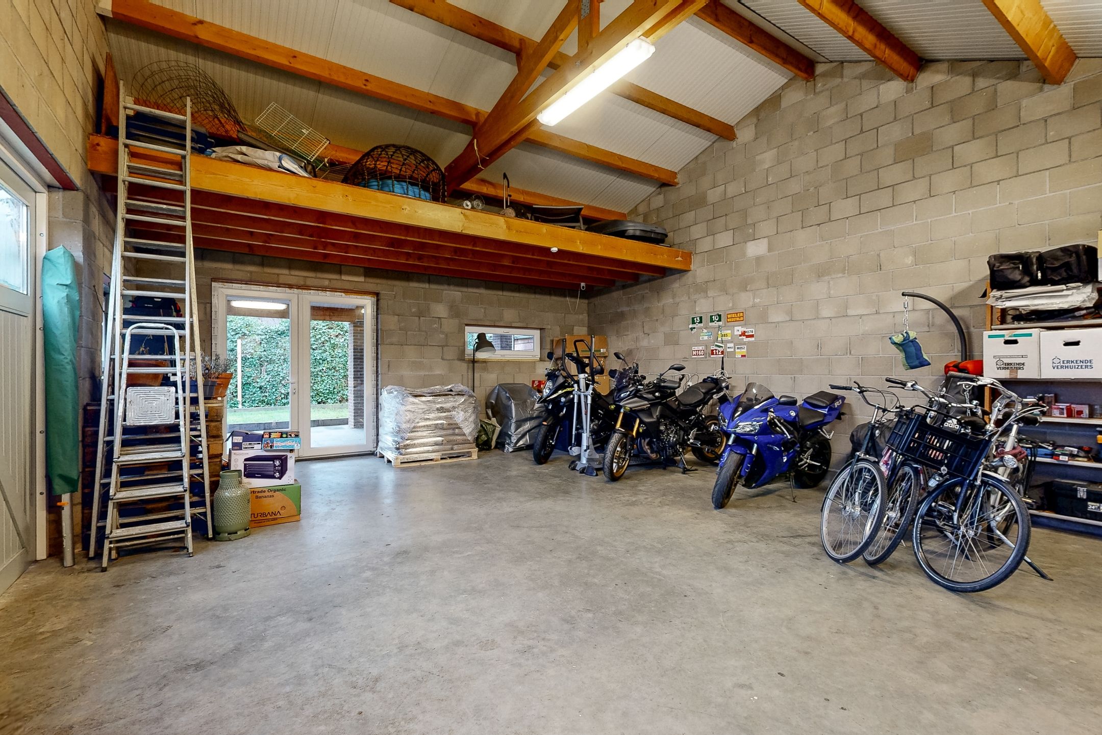 Foto 36 van Doctor Poelsstraat 20