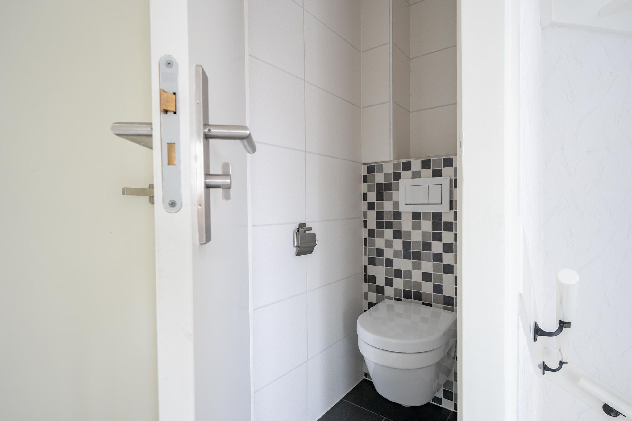 Photo 21 of Zonstraat 31