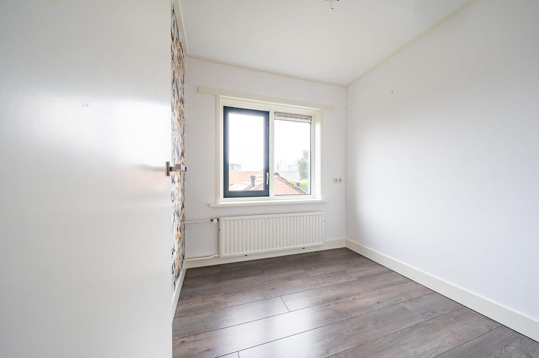 Photo 22 of Zonstraat 31