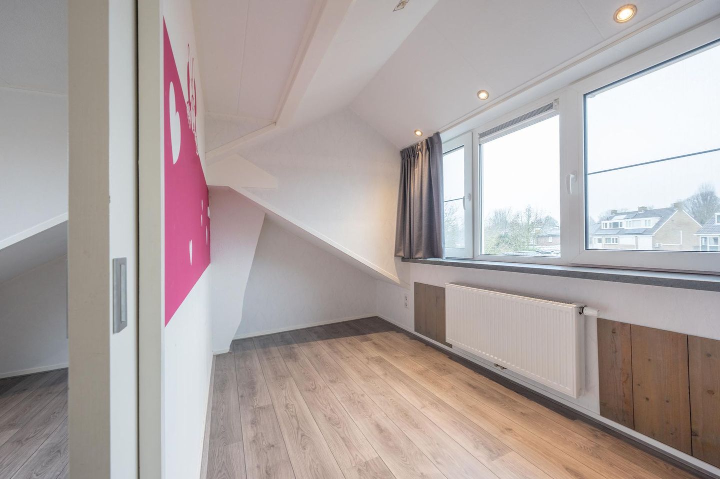 Photo 35 of Zonstraat 31