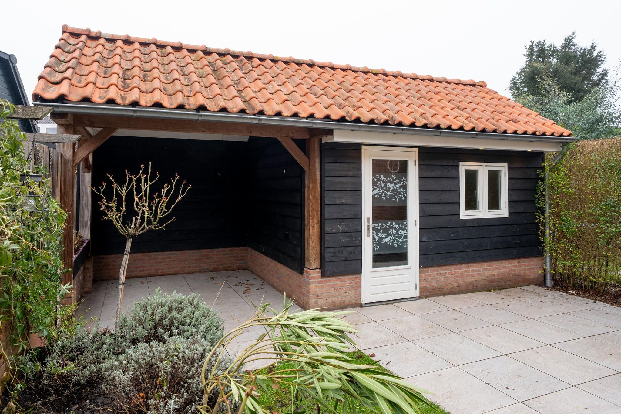 Photo 42 of Zonstraat 31