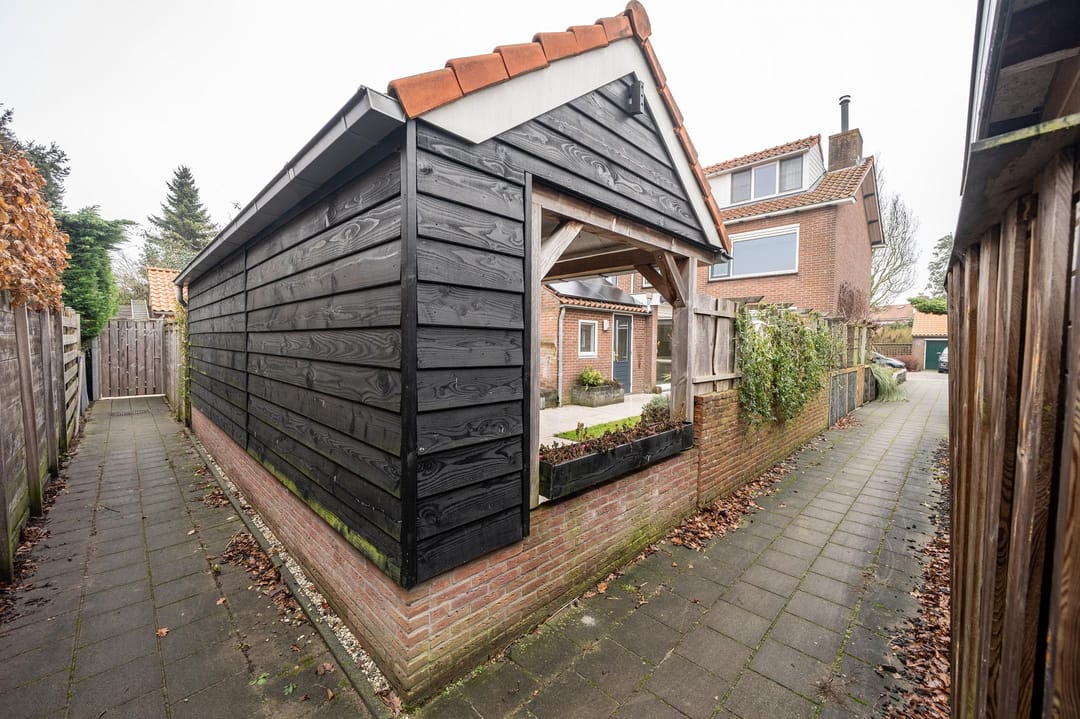 Photo 43 of Zonstraat 31