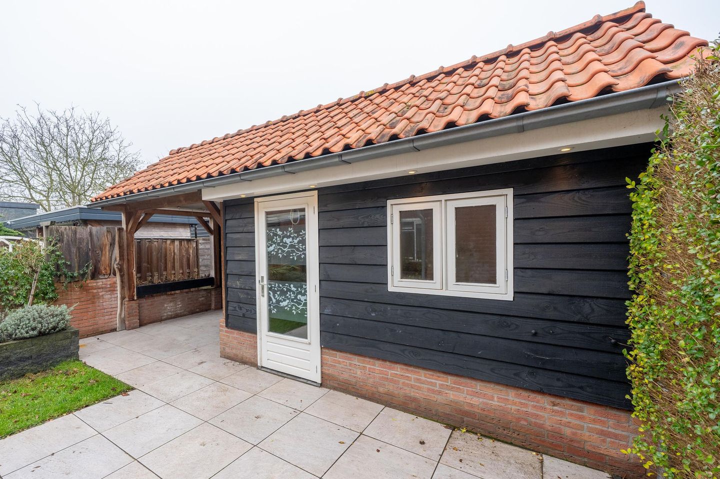 Photo 40 of Zonstraat 31