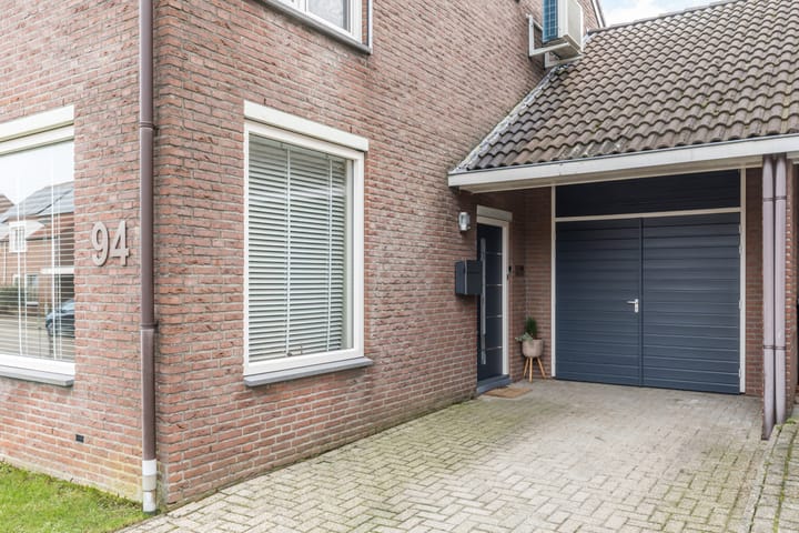 Foto 2 van Kapelaan Wijnensingel 94
