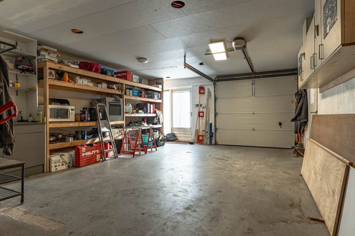 Photo 13 of Broek 29