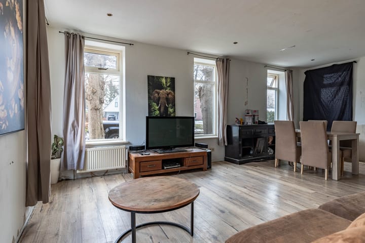 Photo 27 of Broek 29