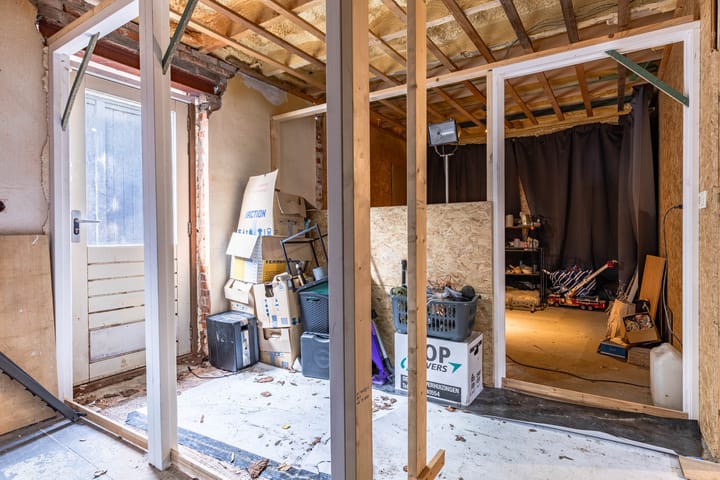 Photo 10 of Broek 29