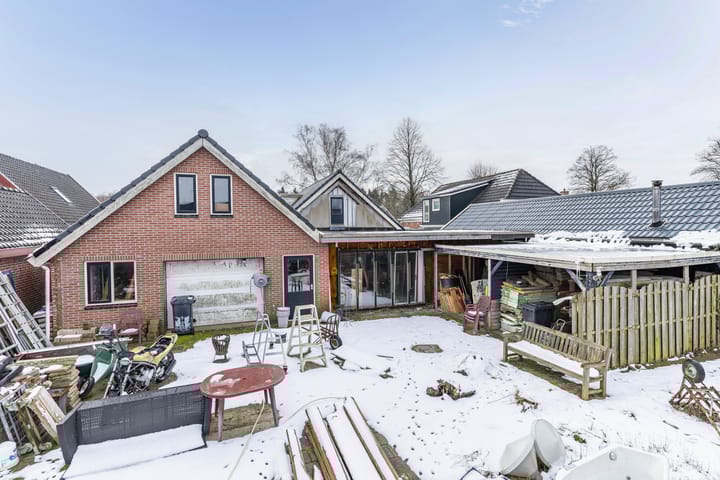 Photo 40 of Broek 29