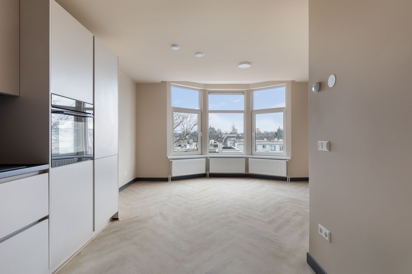 Photo 14 of Putsebocht 99-B02