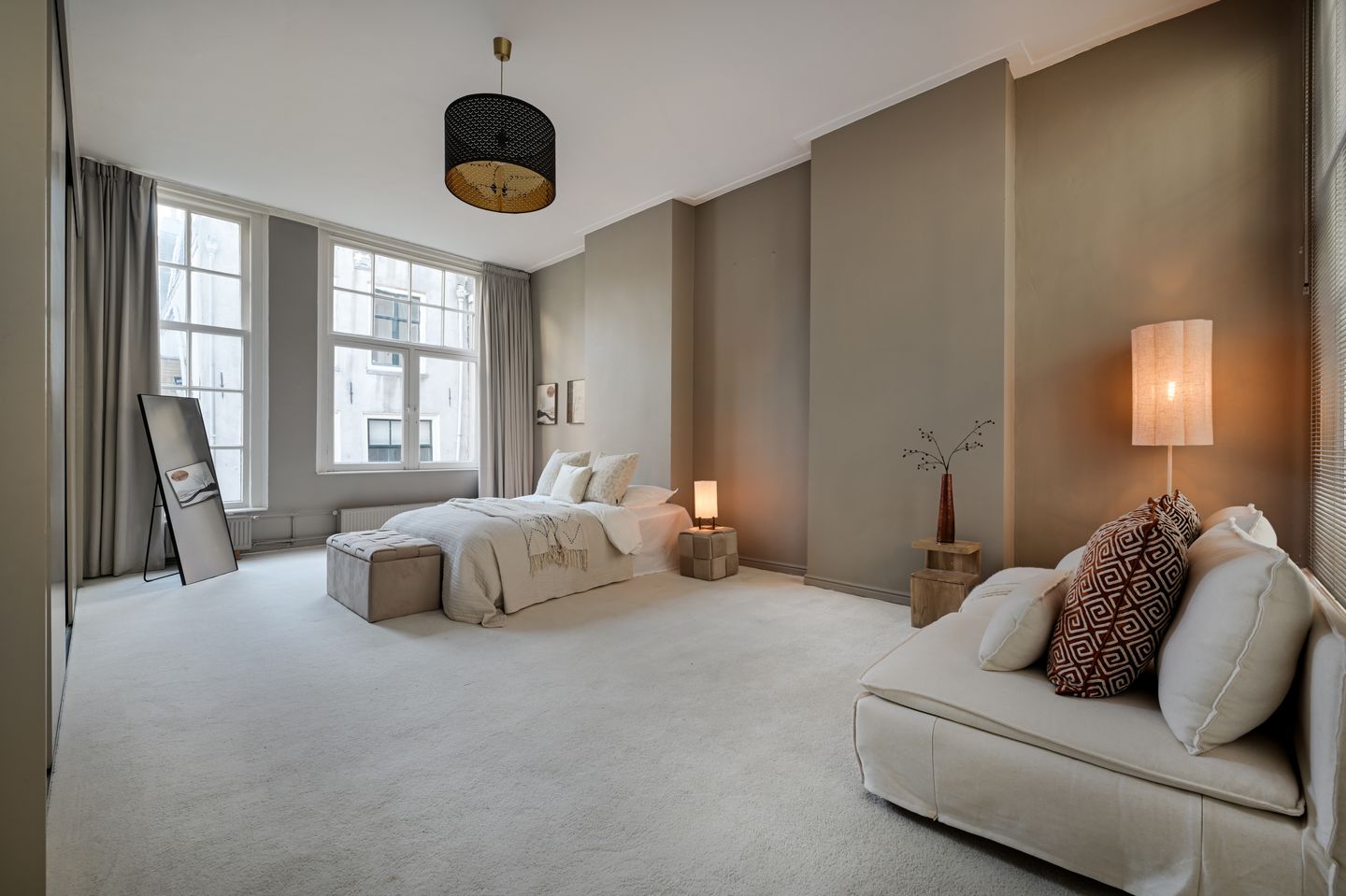 Foto 35 van Oudezijds Voorburgwal 145-A