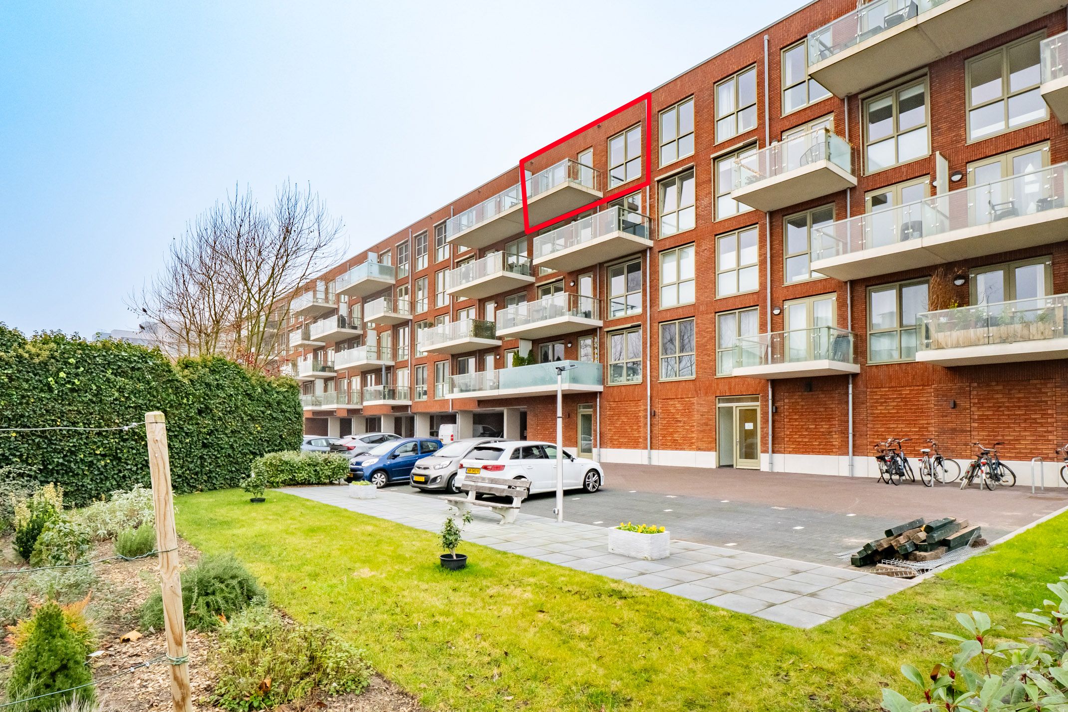 Foto 33 van Pablo Picassostraat 567