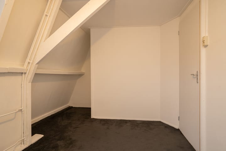 Foto 16 van Oosterstraat 91