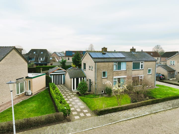 Burgemeester Bouwensweg 21 main image