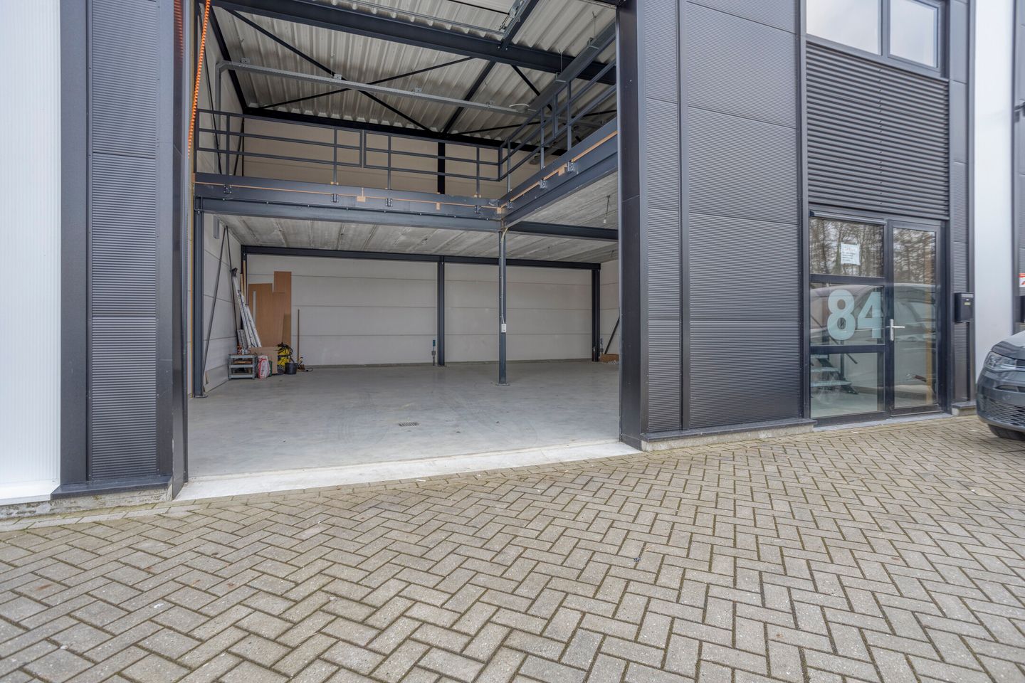 Bekijk foto 5 van Hendrikkenhofstraat 84