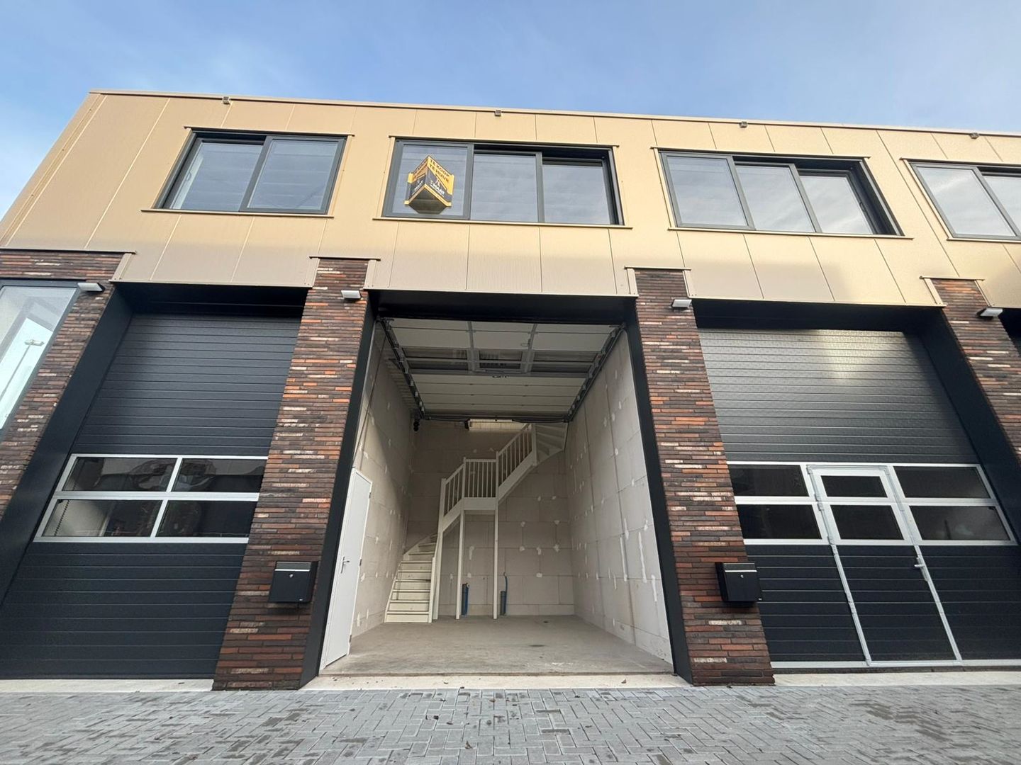 Bekijk foto 2 van Industrieweg 2-E