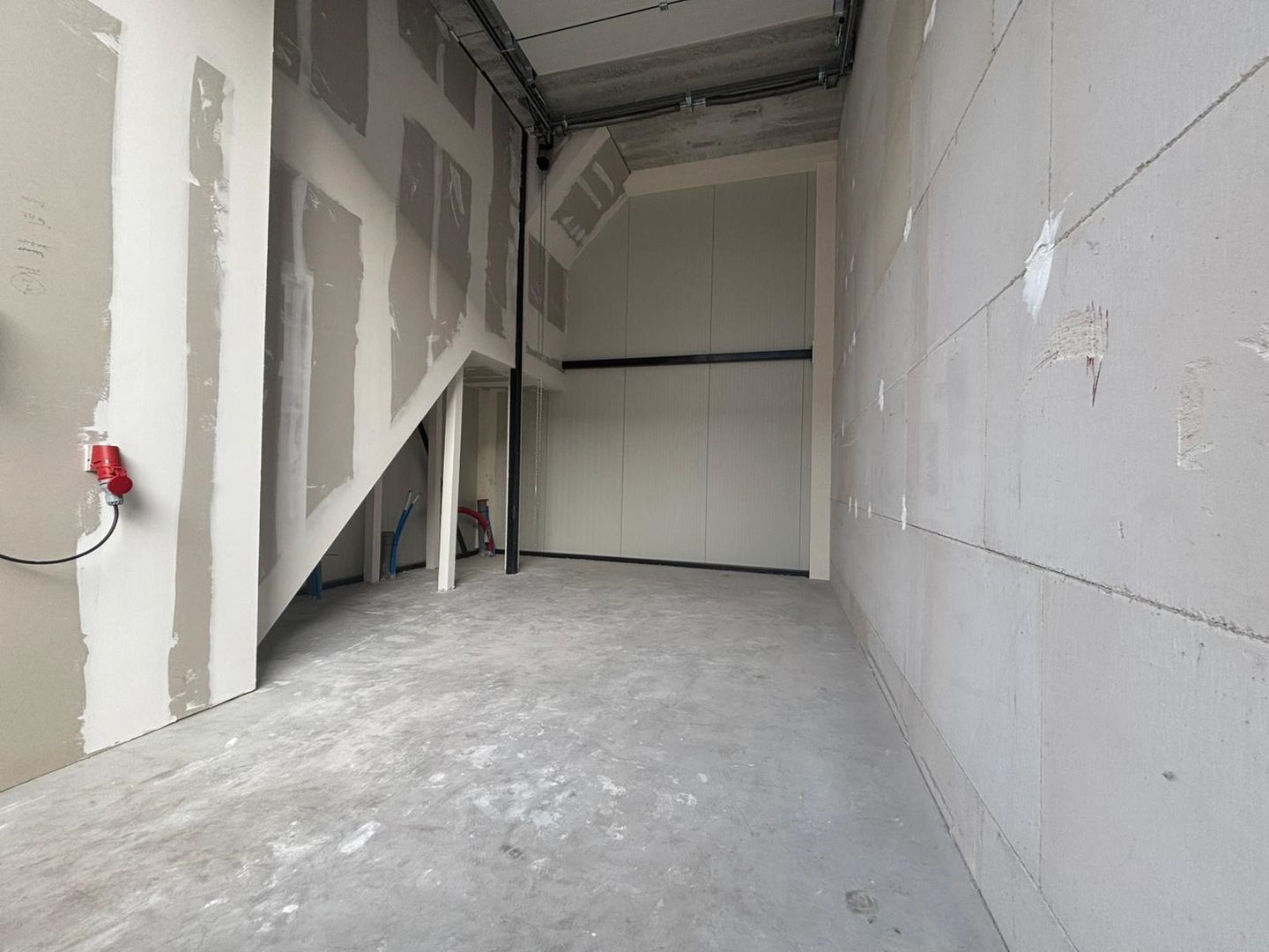 View photo 4 of Industrieweg 2-D