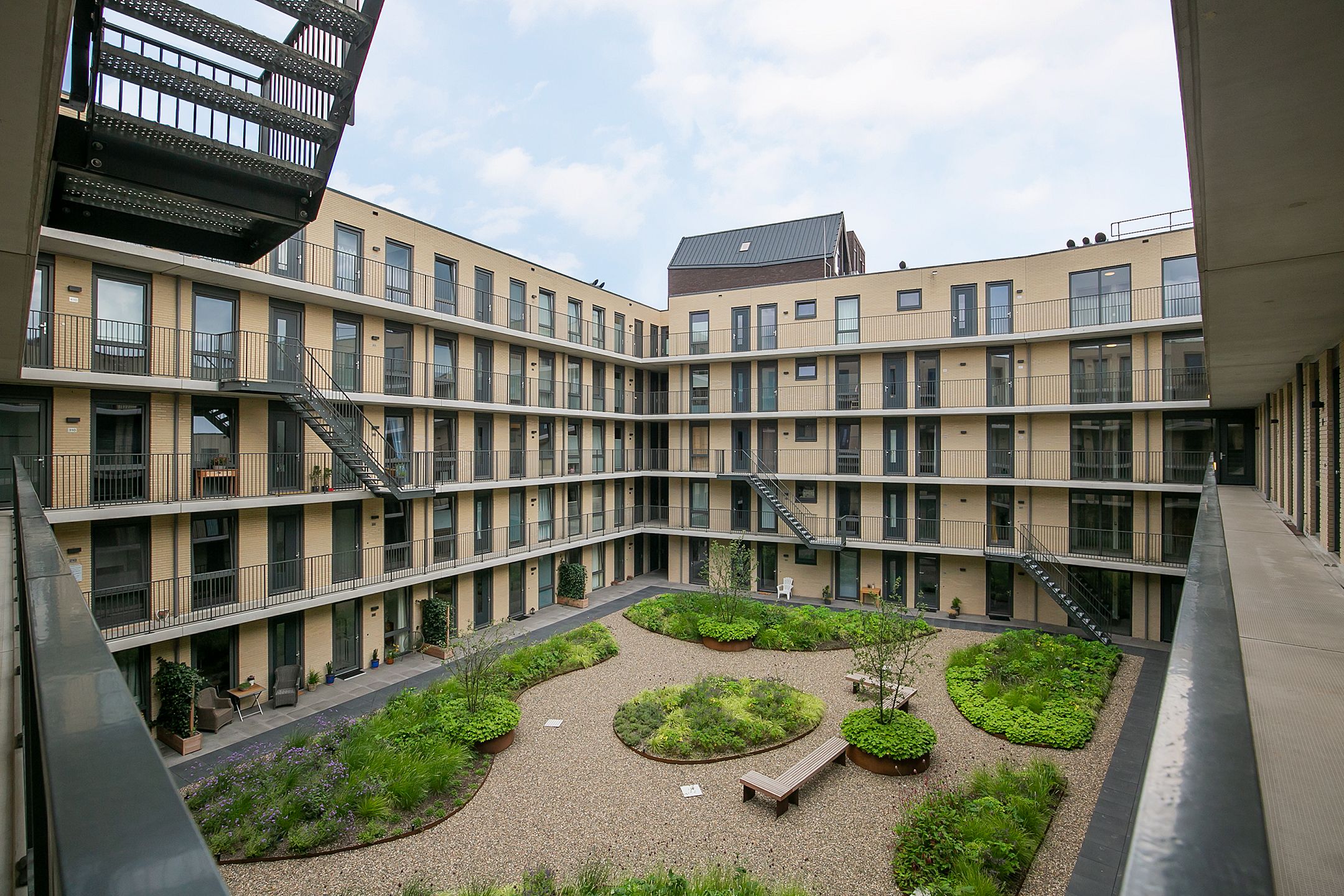 Foto 3 van Nachtegaalstraat 2-305