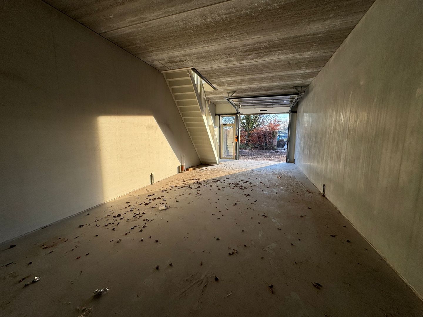 View photo 3 of Kruisbroeksestraat 18-11