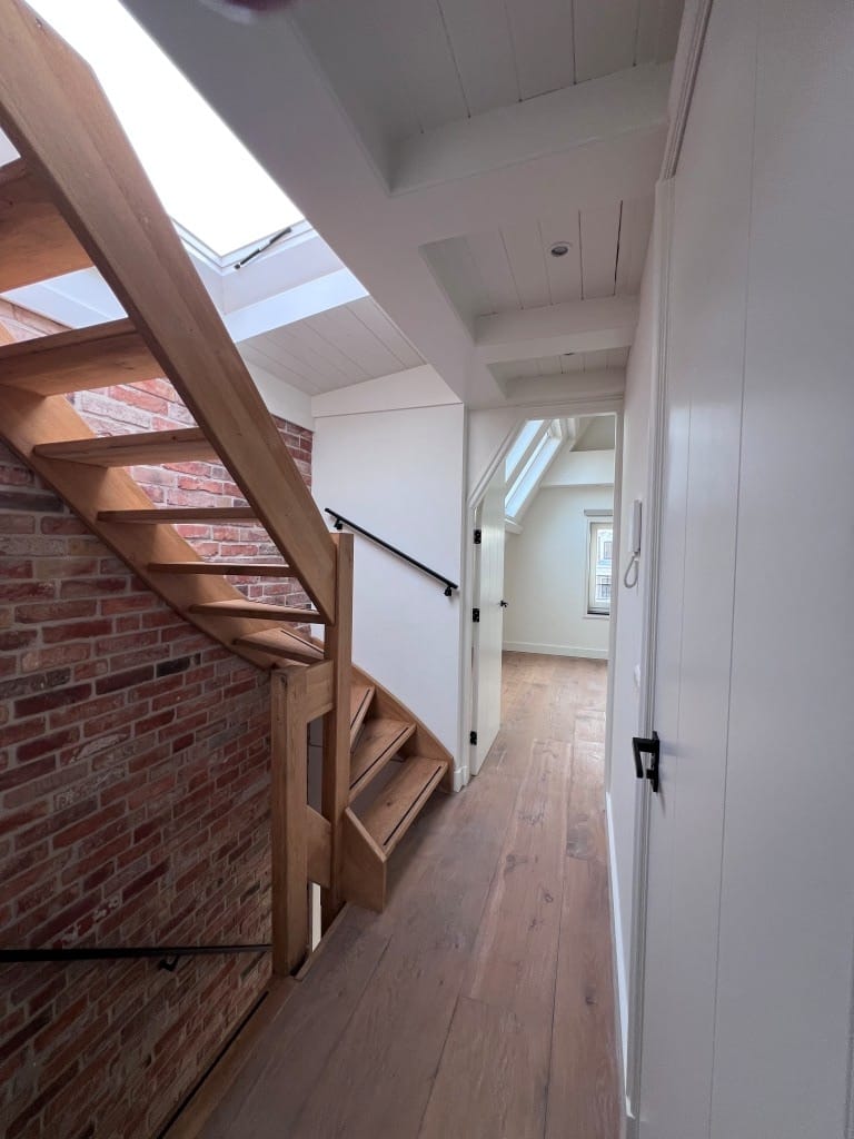 Photo 13 of Westerstraat 132-2