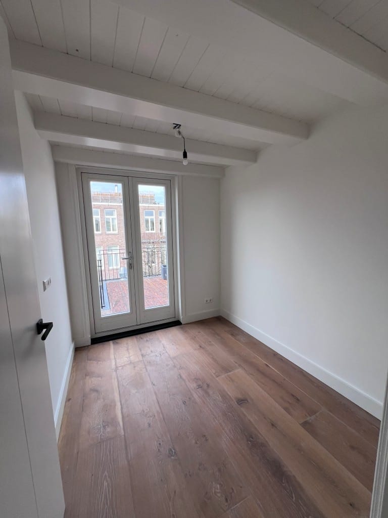 Photo 15 of Westerstraat 132-2