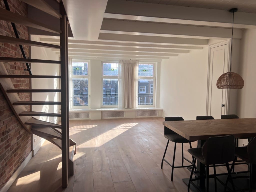 Photo 2 of Westerstraat 132-2