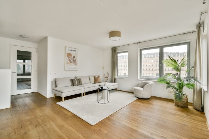 Photo 3 of Gillis van Ledenberchstraat 14-K