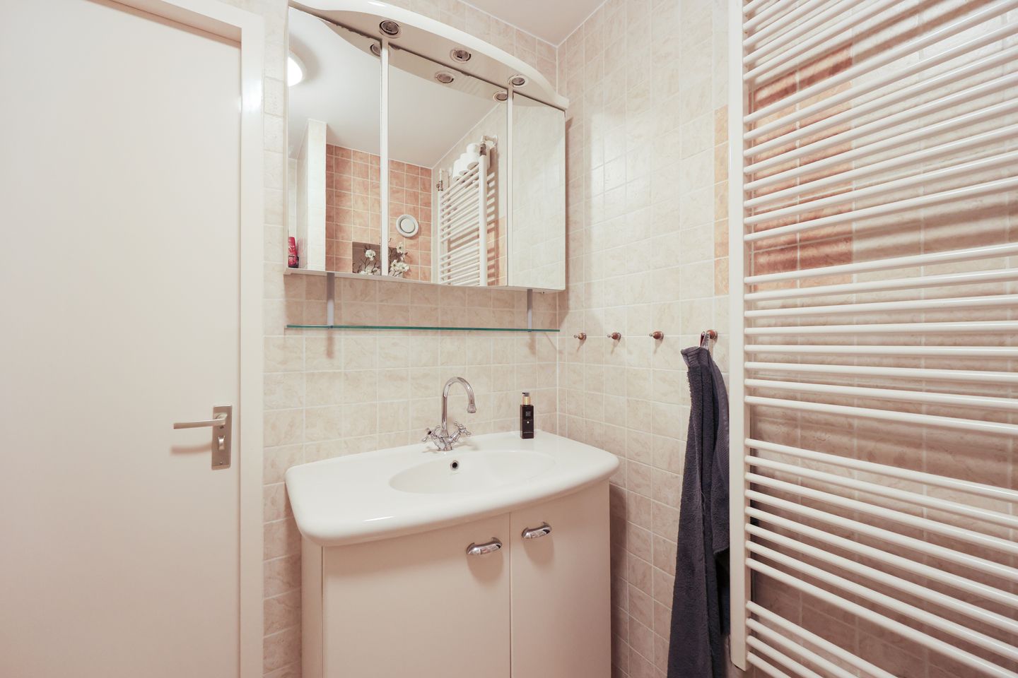 Photo 25 of Delftlaan 29-B