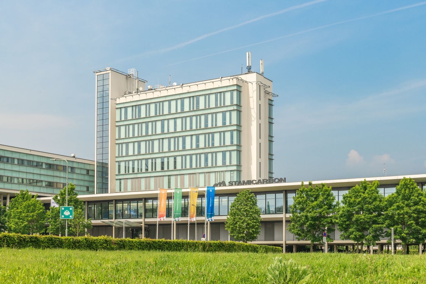 View photo 2 of Mercator 3