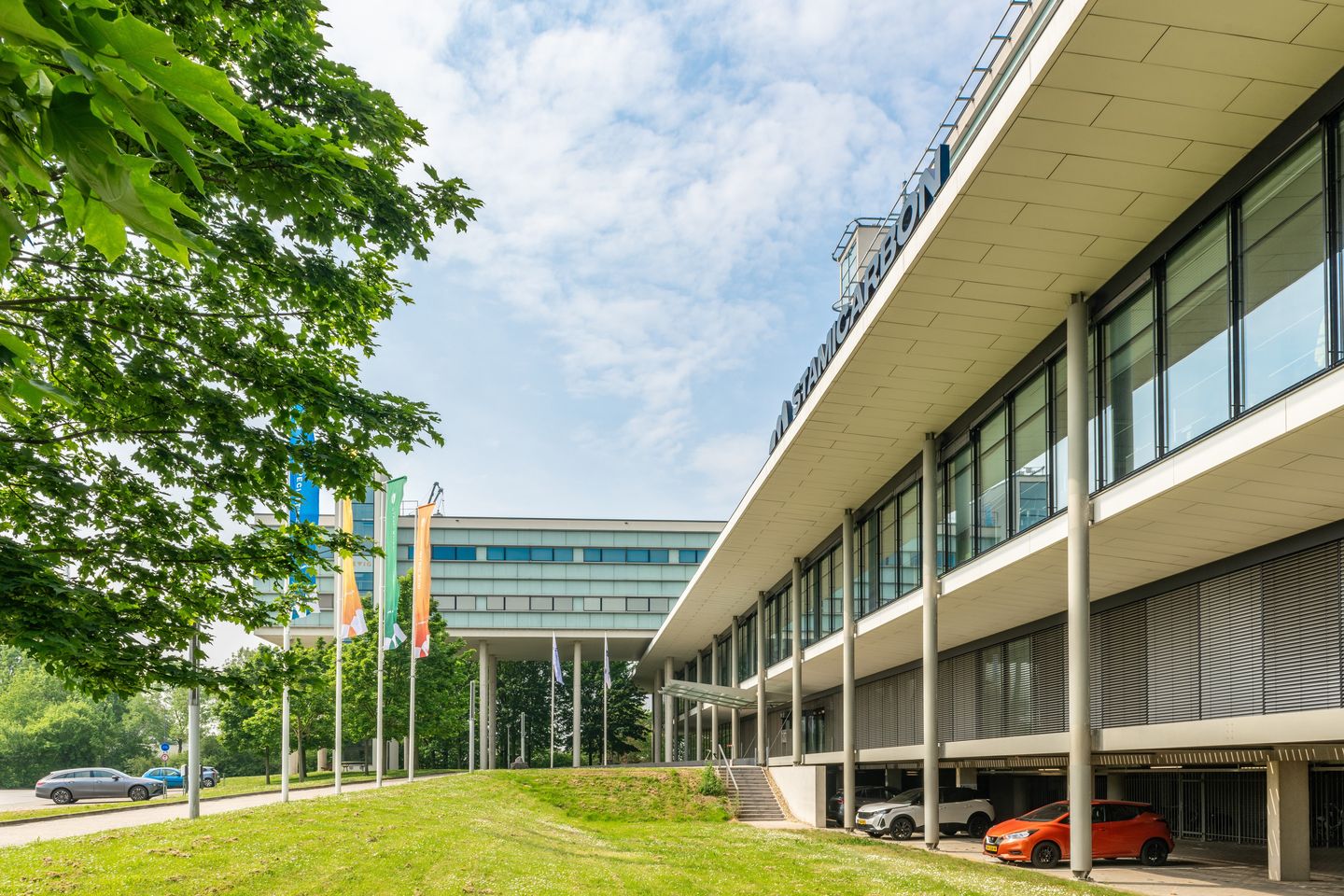 View photo 3 of Mercator 3