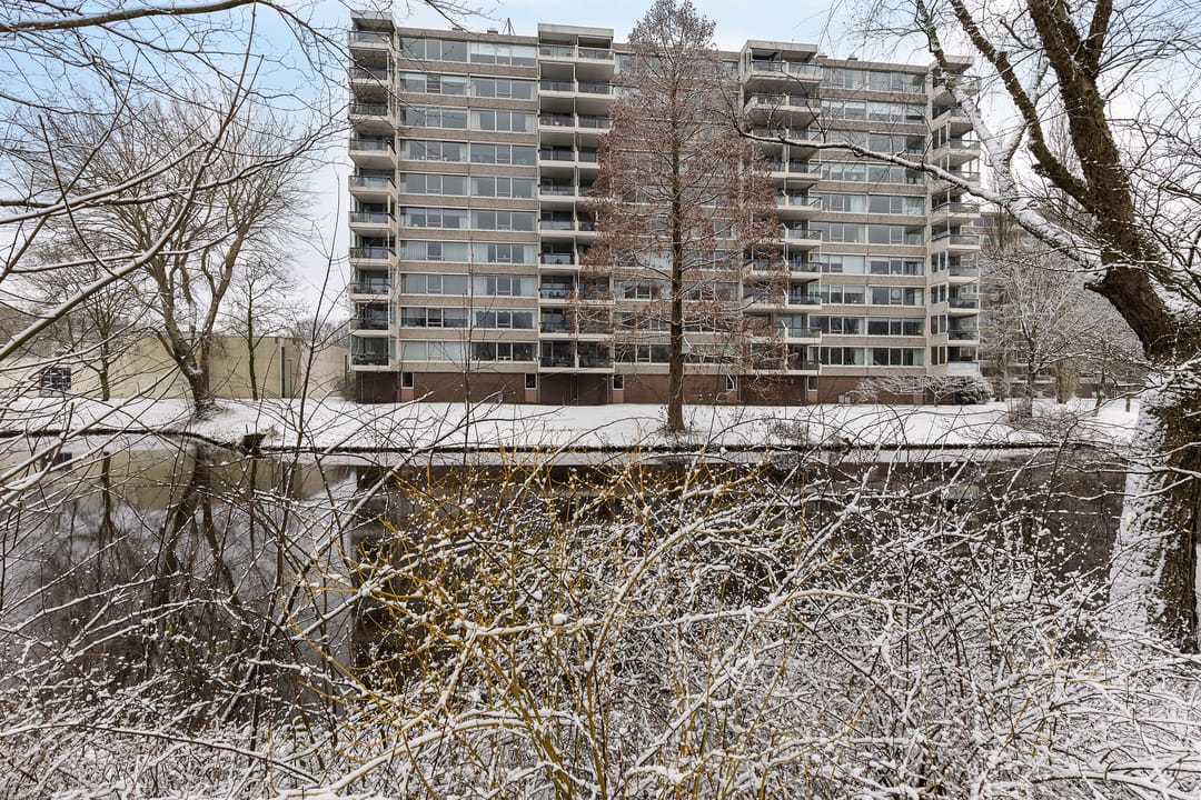 Foto 1 van Veenbesstraat 68