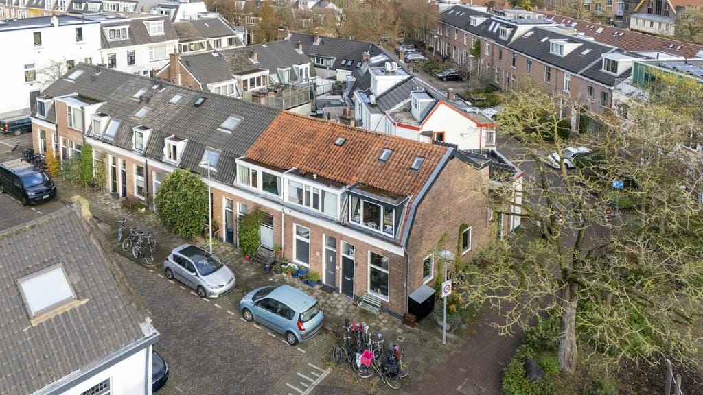 Photo 38 of Gildstraat 200