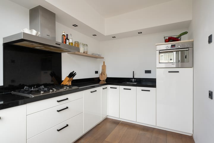 Foto 3 van Tromplaan 18