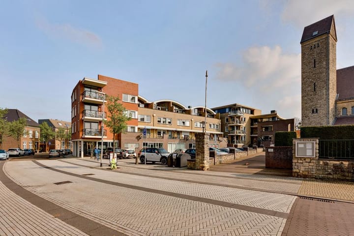 Foto 35 van Rector Poelsplein 5