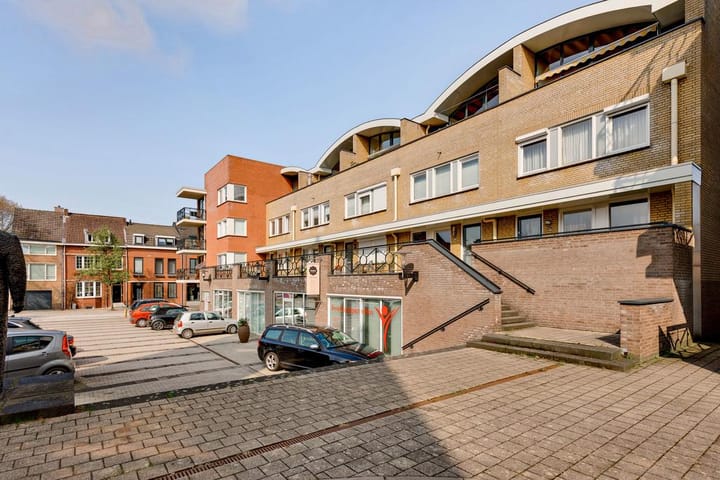 Foto 40 van Rector Poelsplein 5