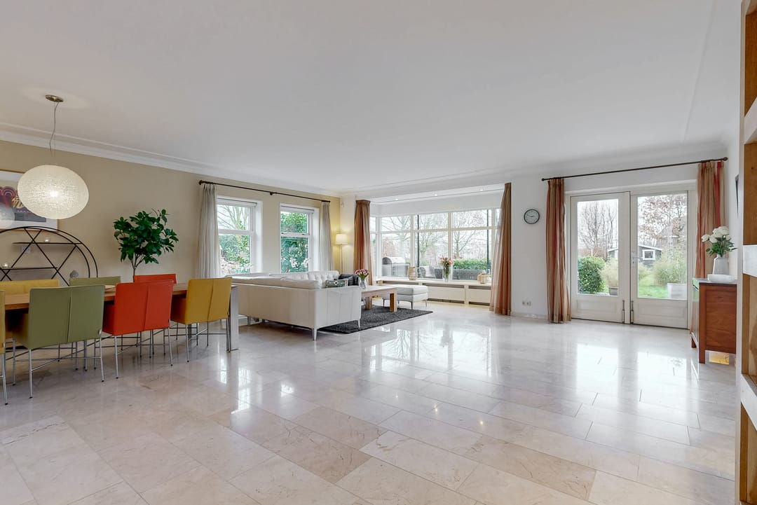 Photo 11 of Zwaagdijk 373