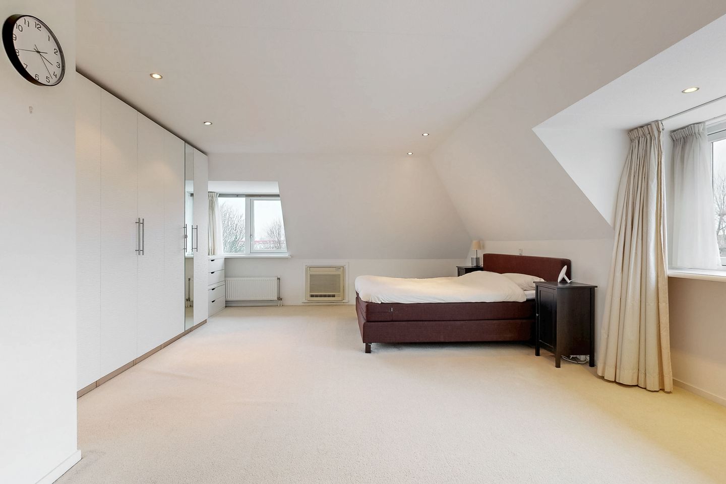 Photo 29 of Zwaagdijk 373