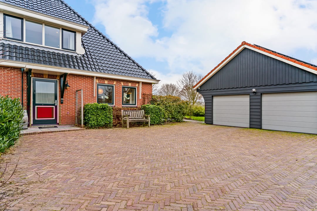 Photo 58 of Zwaagdijk 373