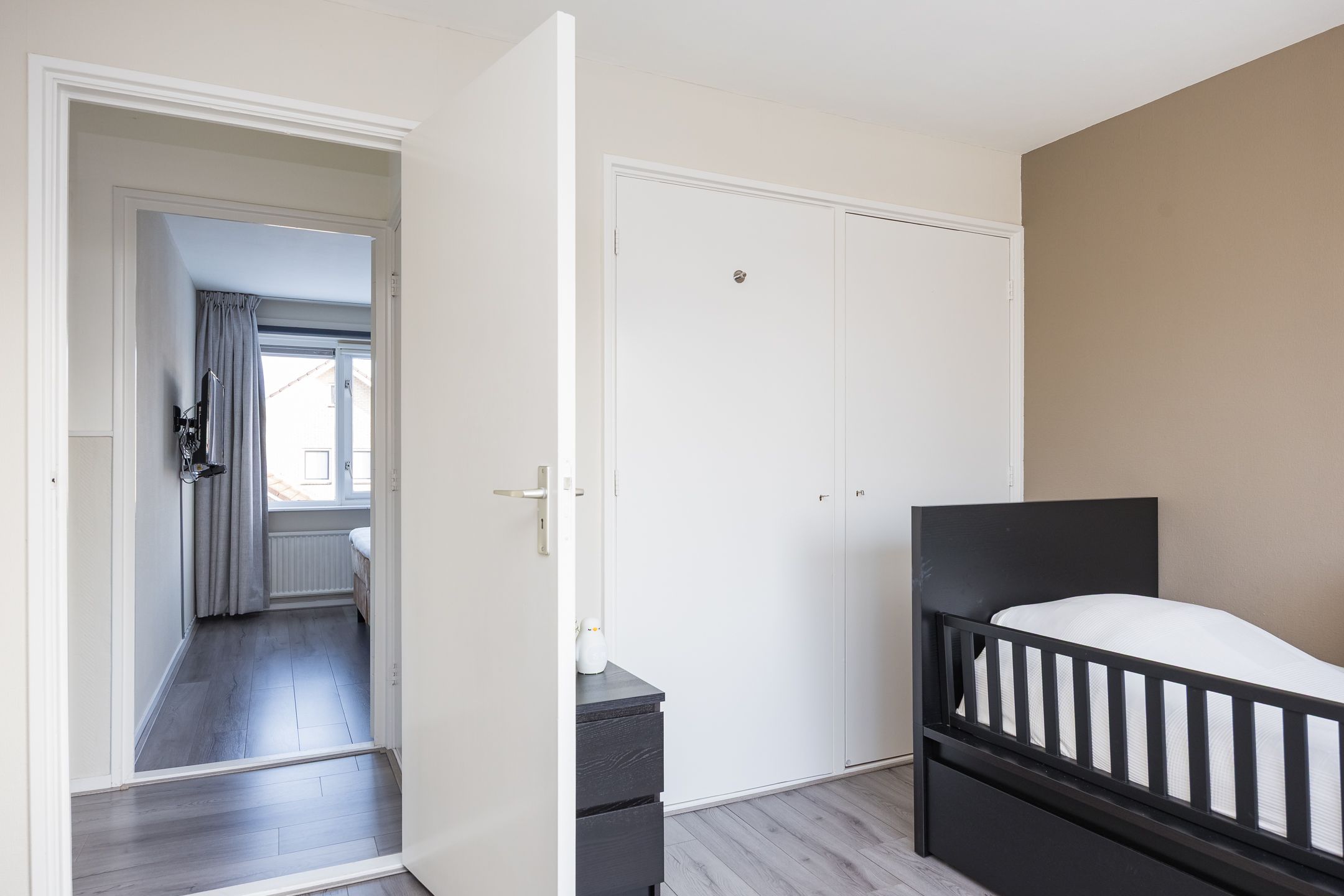 Foto 18 van Hora Siccamastraat 10