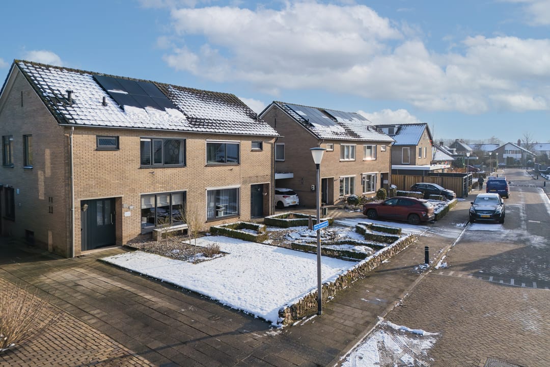 Foto 28 van Hora Siccamastraat 10