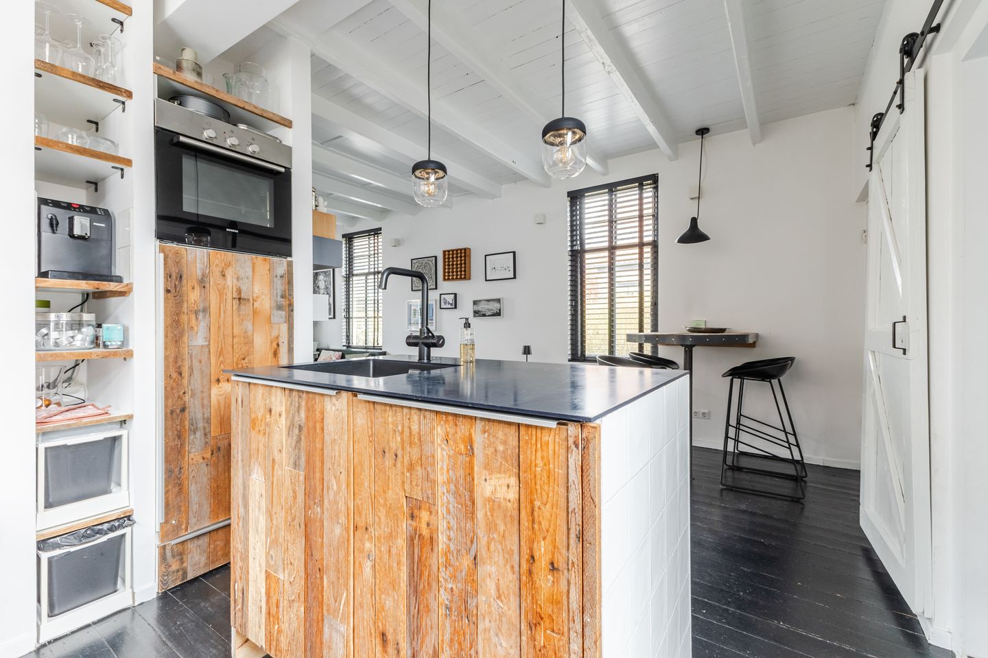 Foto 10 van Karel de Grotelaan 28