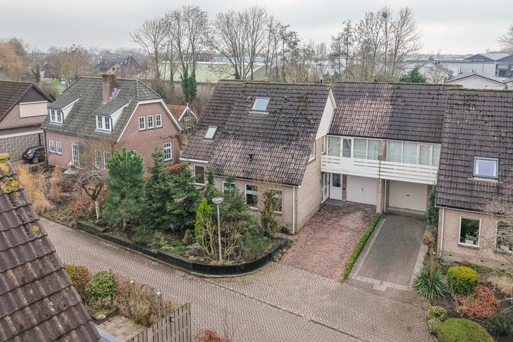 Photo 2 of Rijskadeveld 11