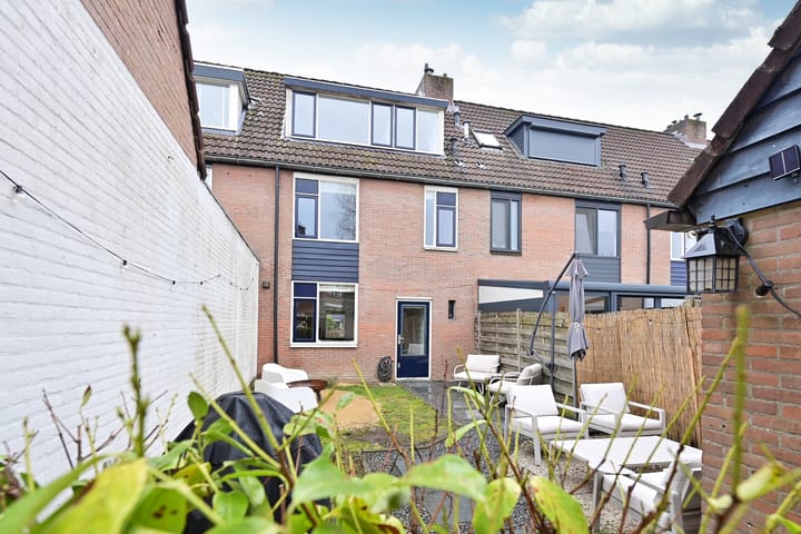 Foto 15 van Eekhoorn 2