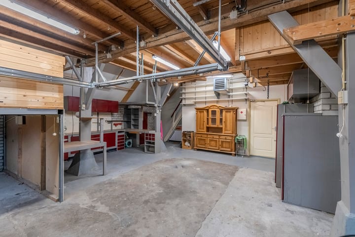 Photo 43 of Clarissenstraat 16