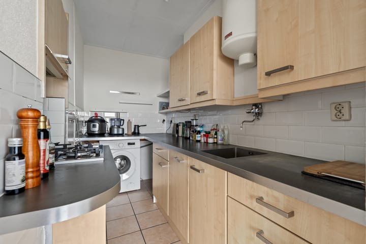 Photo 3 of Rauwenhofflaan 142