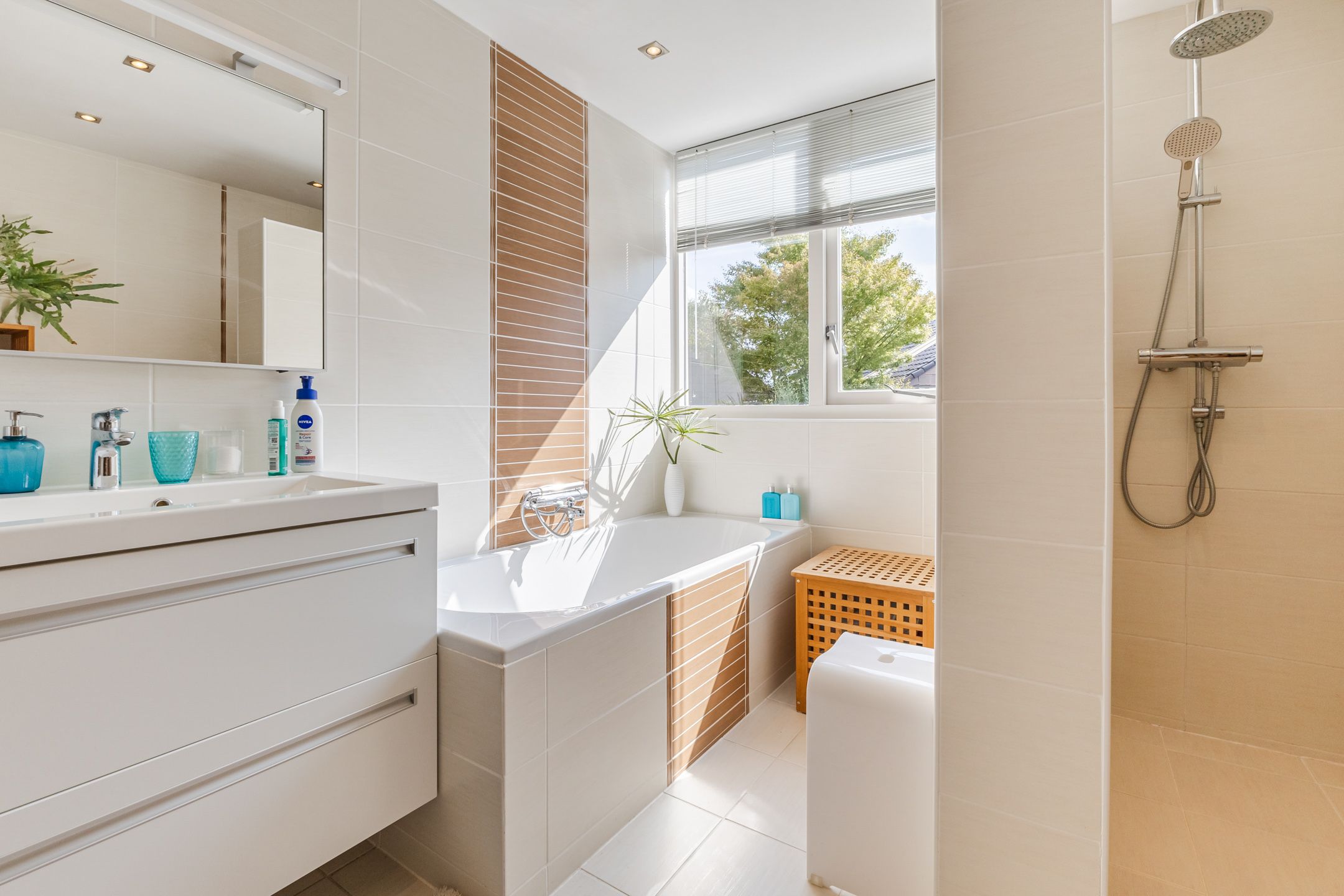 Foto 24 van Kerkweg 14