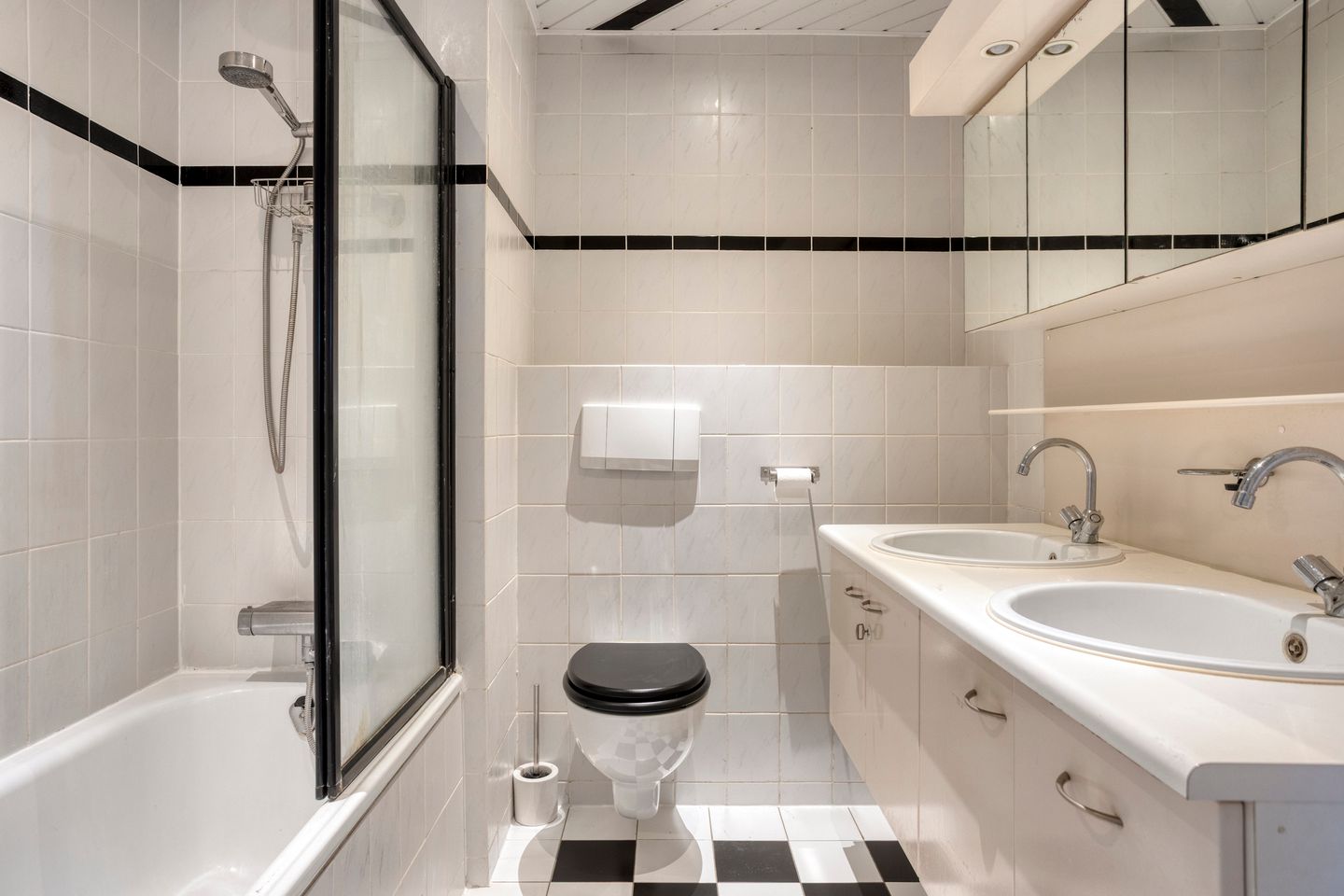 Foto 19 van Adelaartlaan 79